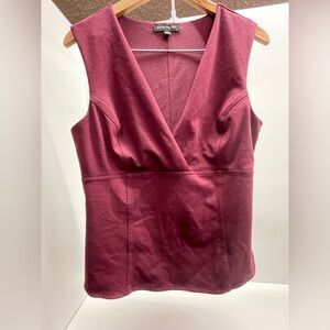 Banana Republic Sleeveless Babydoll Surplice Blouse in Wine